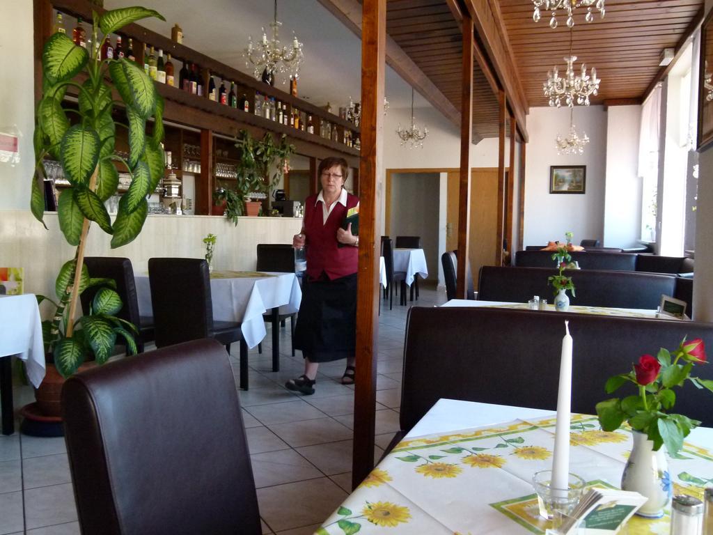 Hotel Reuterhof Reuterstadt Stavenhagen Eksteriør billede