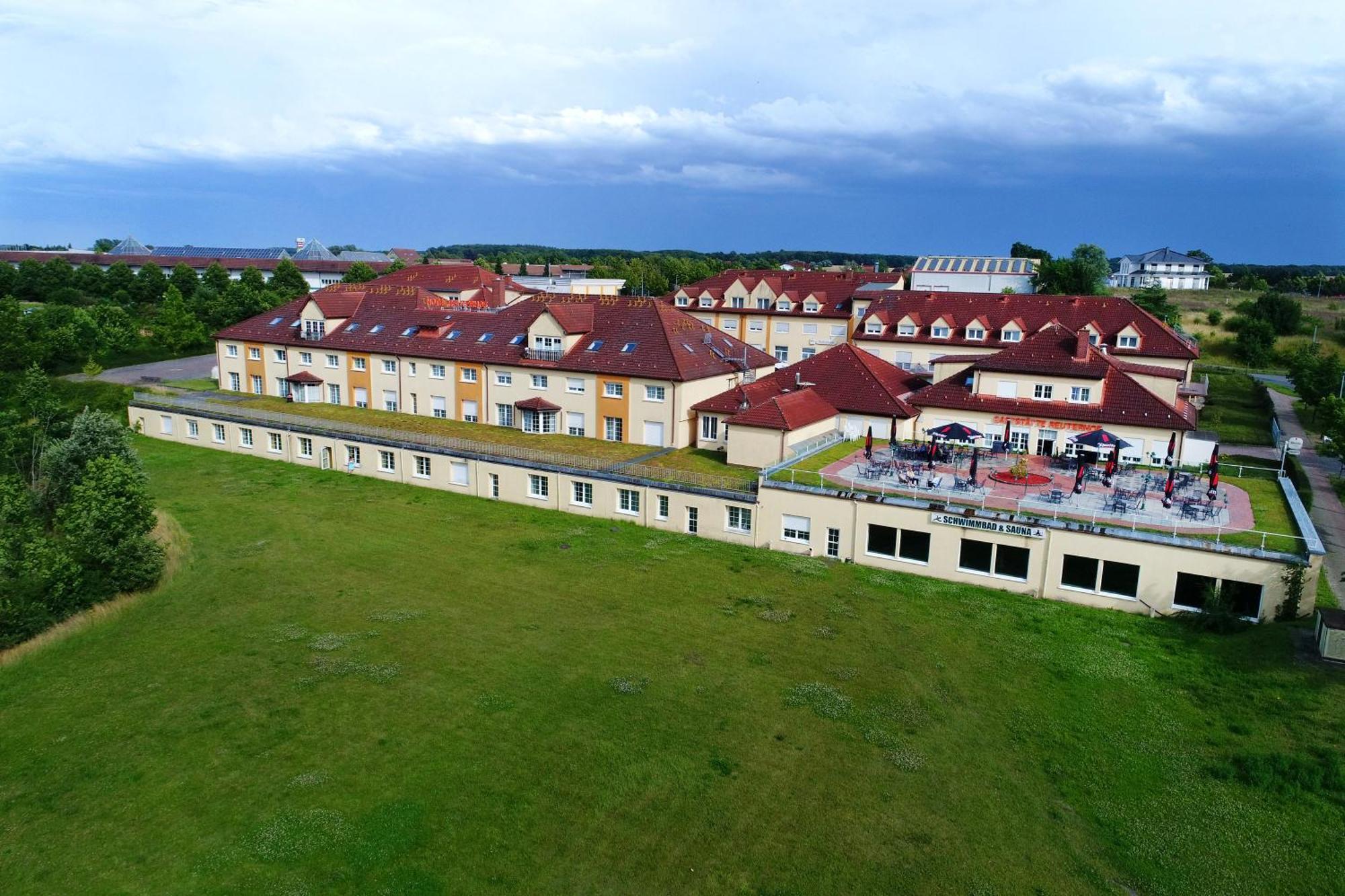 Hotel Reuterhof Reuterstadt Stavenhagen Eksteriør billede